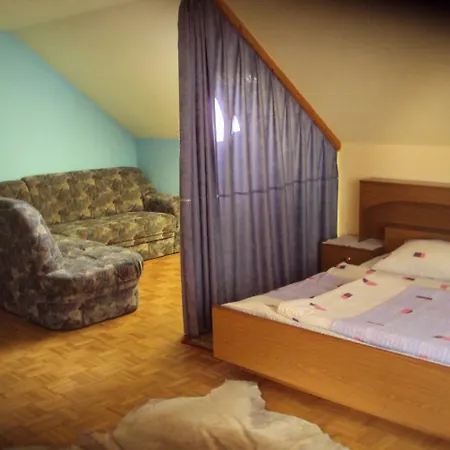 Farm stay Turisticna Kmetija Pr Mark Idrija